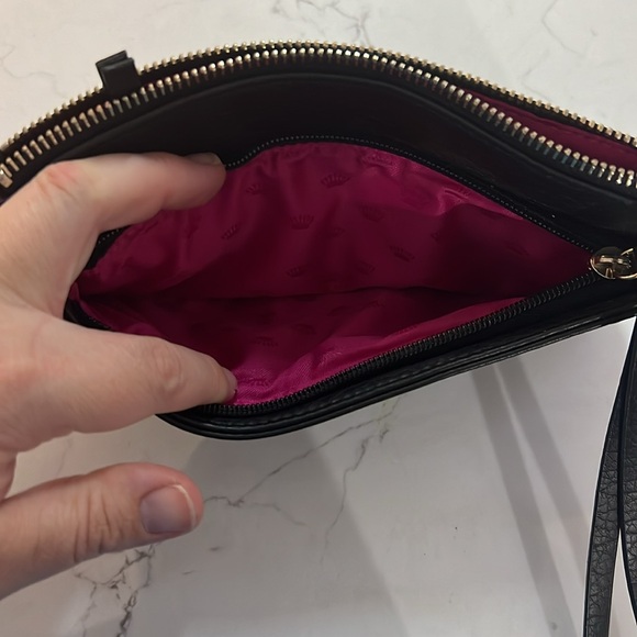 Juicy Couture black barely used wristlet! - Picture 4 of 5